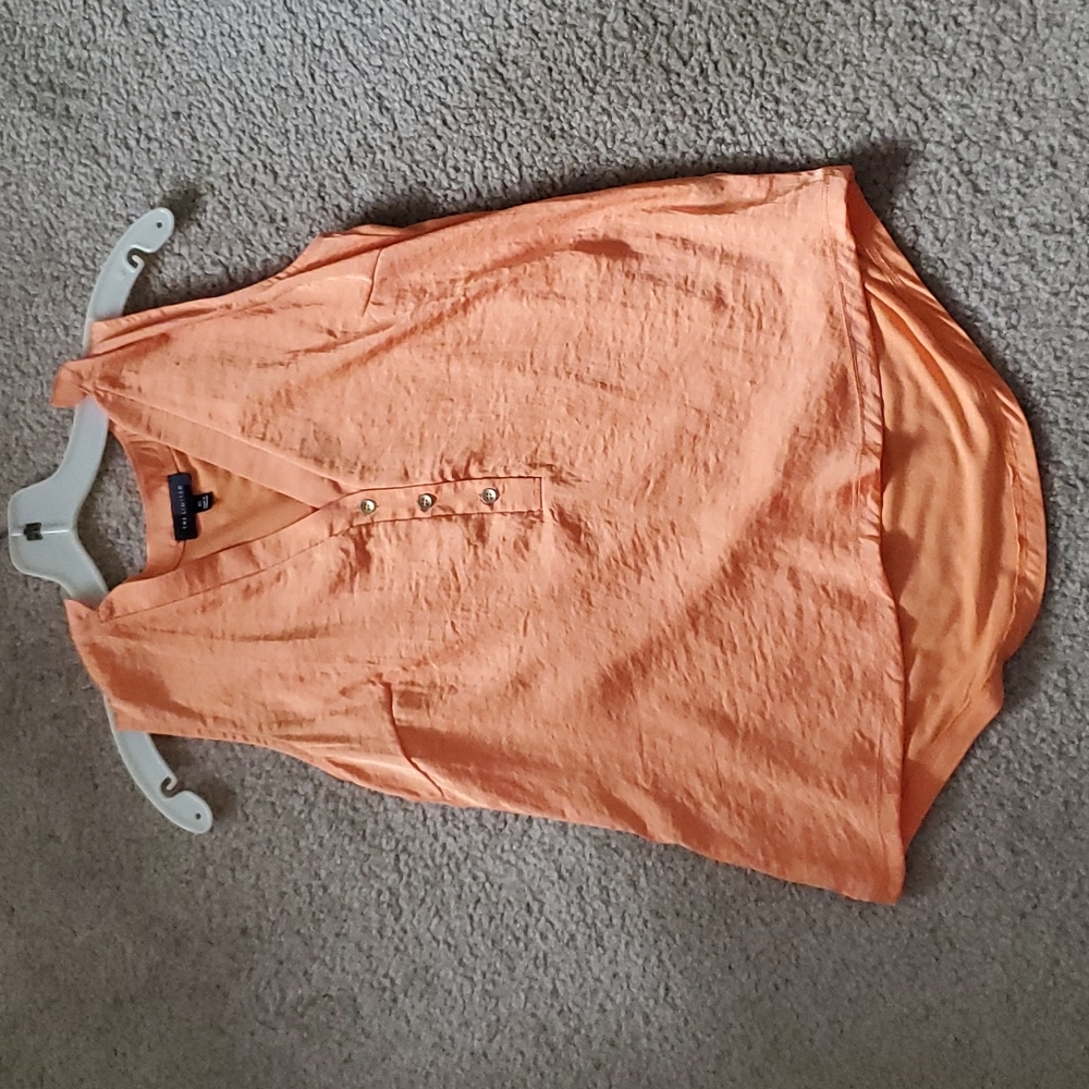 Limited blouse